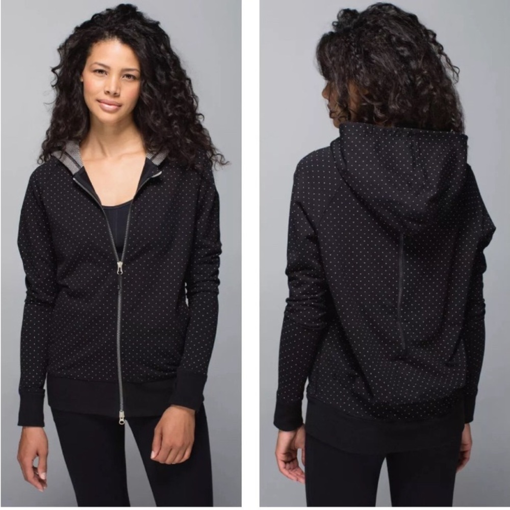 Lululemon Hoodie Rollin with my Omies size 6 Medium Long Relaxed PERFECT Cond!